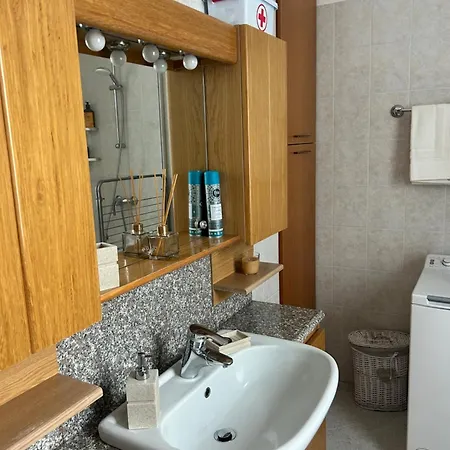 Casa Angela * דונגו